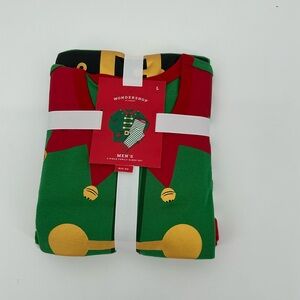 Wondershop Family men’s  ELF Pajamas 2 piece set Size L